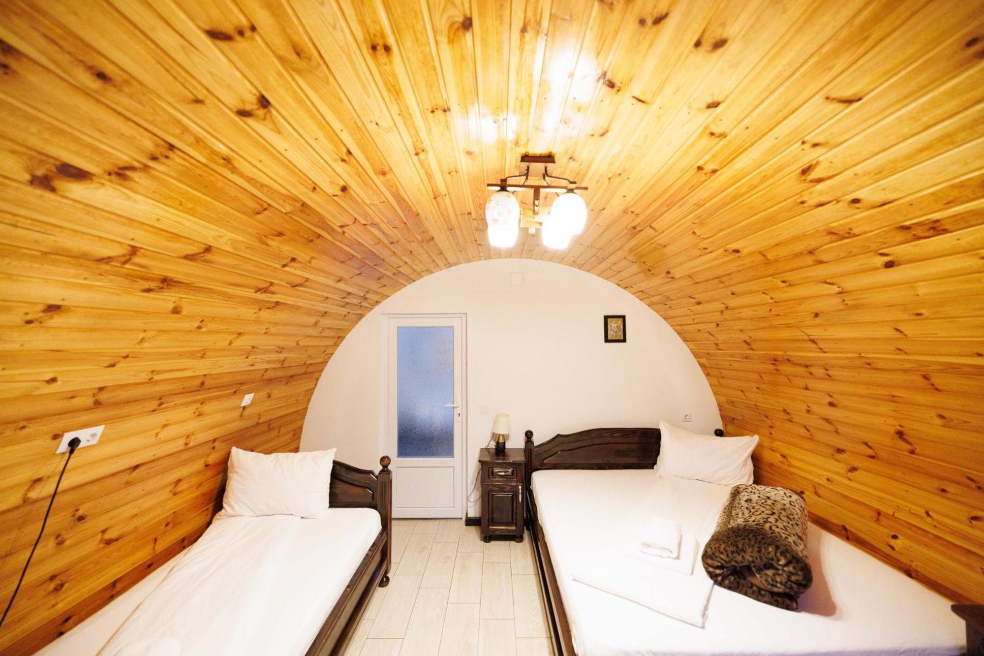 Vila Adr Petresti Экстерьер фото